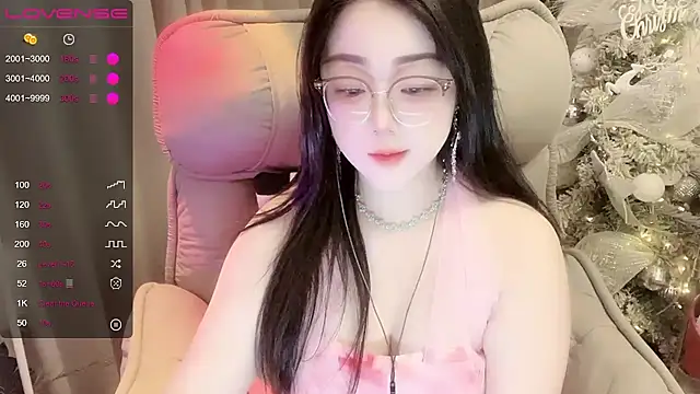 Monica-666888- webcam