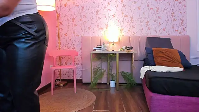 taylor_bennet webcam