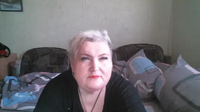 Lana555 live cam on StripChat