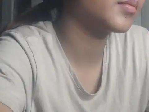 NancyRuvi webcam