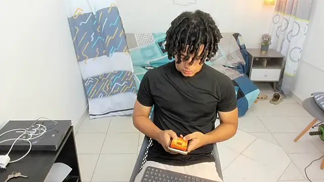 samxx_muscle webcam