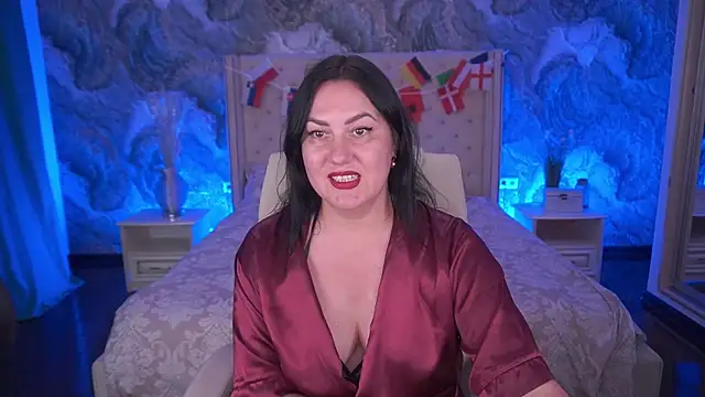 VelvetLuck webcam