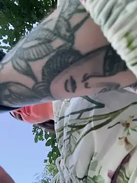 KrisMagnoly webcam
