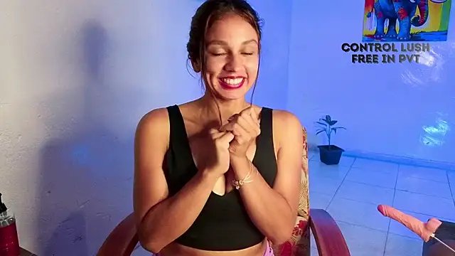 Luci_Ramirez webcam