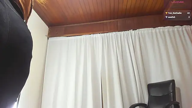 NikollSalas webcam