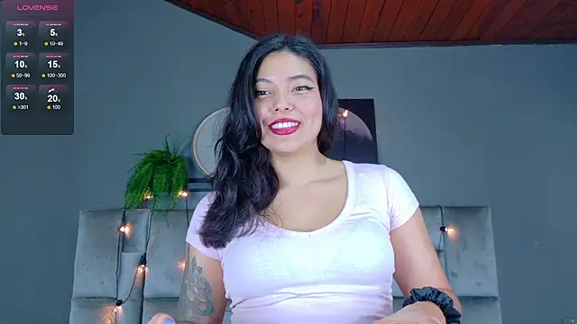 AnnieRouse__ webcam
