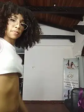 CamilaJohnston webcam