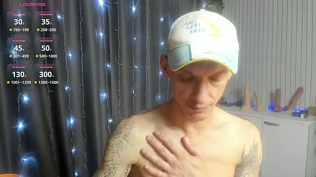 James2Inked live sex cam