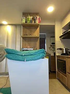 tabata_monroee webcam
