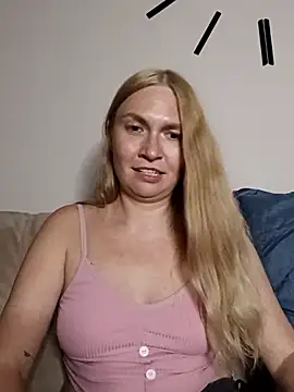 KisaVixen webcam
