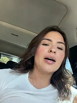 sofiagomez444 (F young) - drive without pants