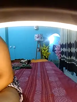 priya2098 webcam