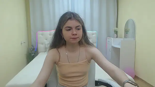 TinaRedly webcam