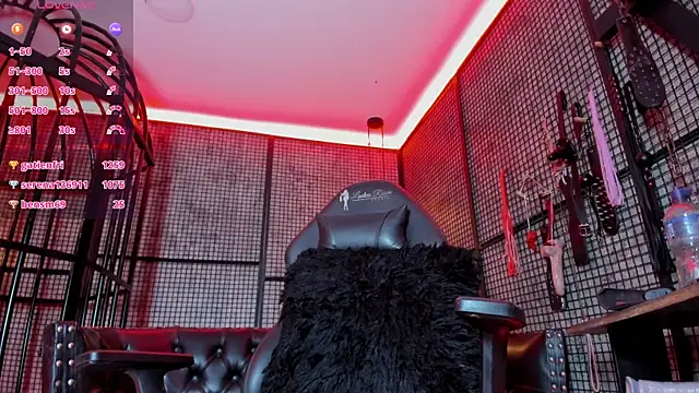 NAILAHARD webcam