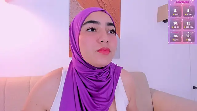 Malika_Noor webcam