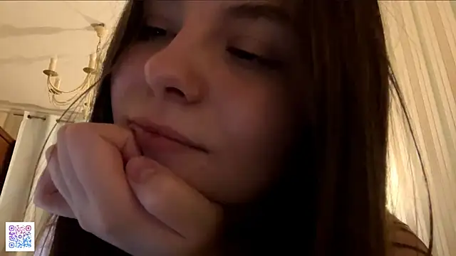 DianeAdams webcam