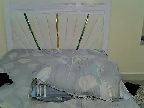 Petiteblossom webcam