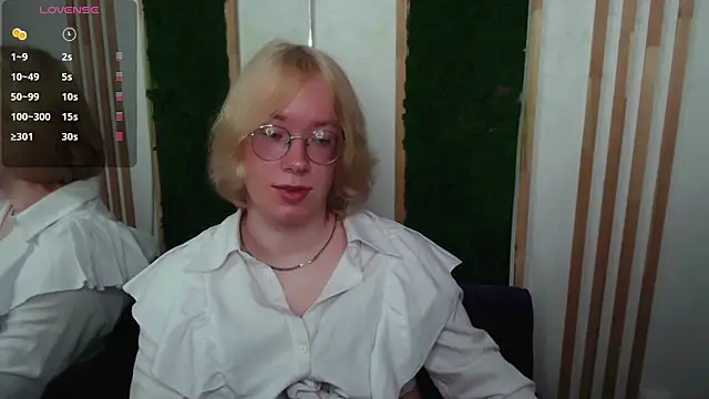 Amanda_Butlerr webcam
