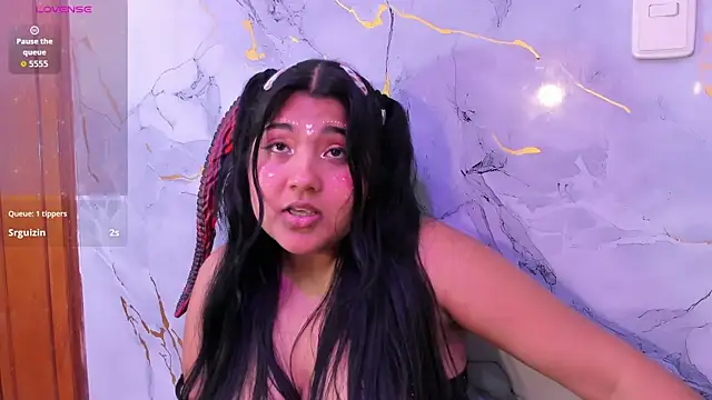 mysticlatina1 webcam