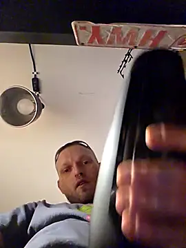Pump420710 live cam on StripChat