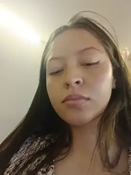 Selene_Amari webcam