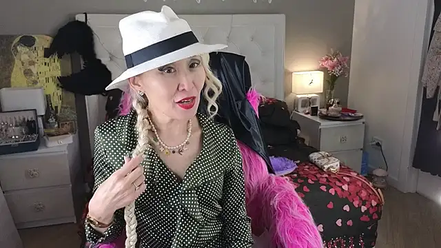 RoxalanaStar webcam
