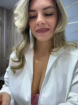 alicee16 live webcam