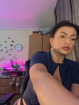 Hotangel75