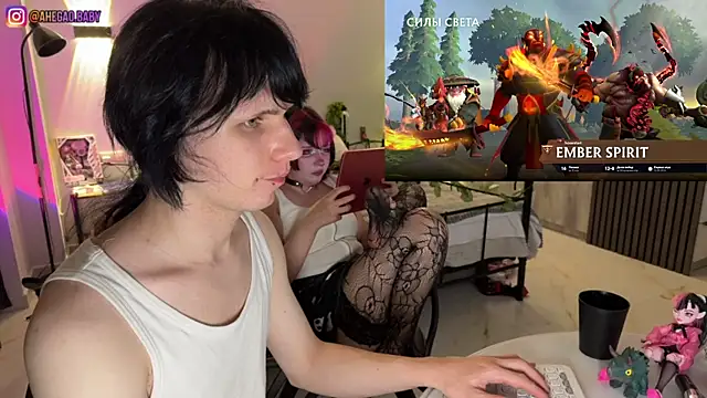 h3ntai_baby webcam