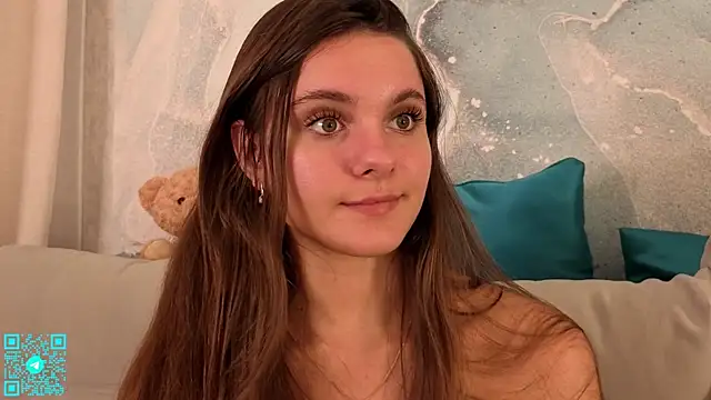 chloemilka webcam