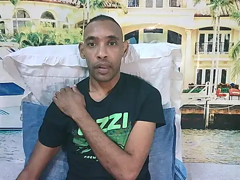 IndianMagicMike webcam