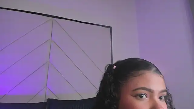 Celene_Rosejs webcam