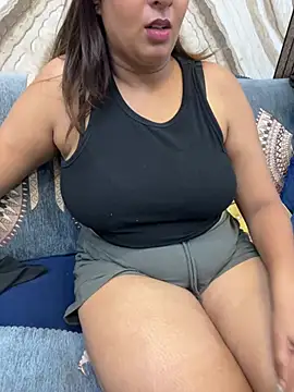 Cutie_Cheenu webcam