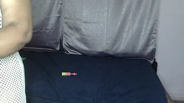 Vellammal webcam