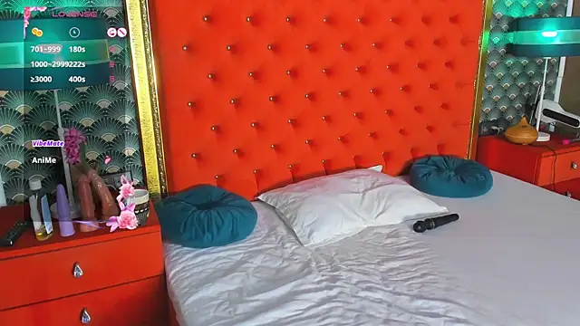 VallerieJones webcam