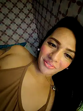Yourbabyshane webcam