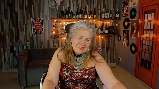 LilaMaharani webcam