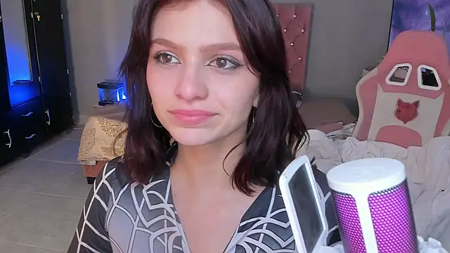 sophie_dolly_ webcam