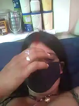 Madhuri56 webcam