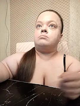 Janiffer_MiMi live webcam