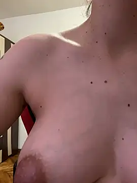 bettyButterfly webcam