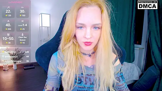 Aliceglass__ webcam