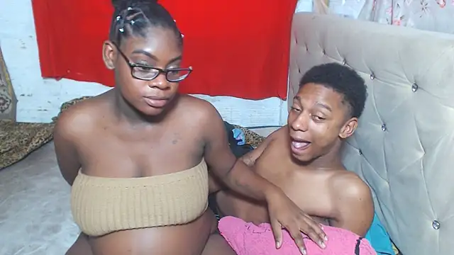 EvaxEmma webcam