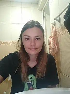 KrissSexi live cam on StripChat