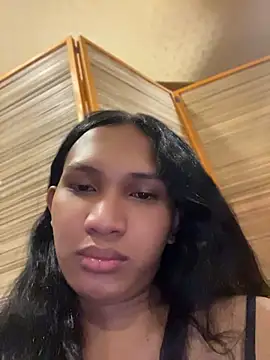 slutty_aki webcam
