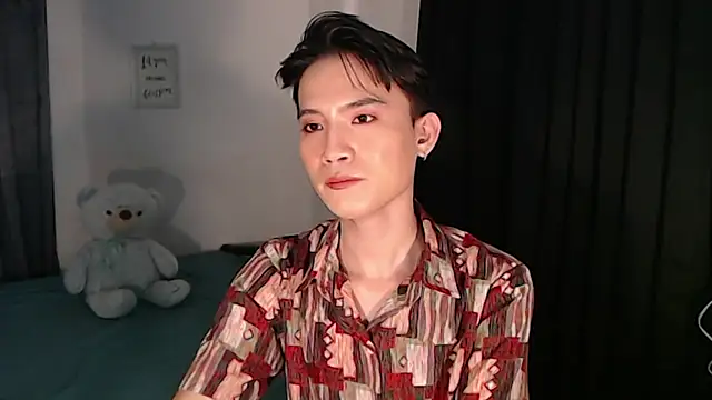 asian_dai live cam on StripChat