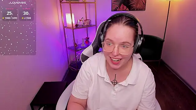 Manic_pixie_ webcam