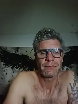 Gorgo2go2 live cam on StripChat