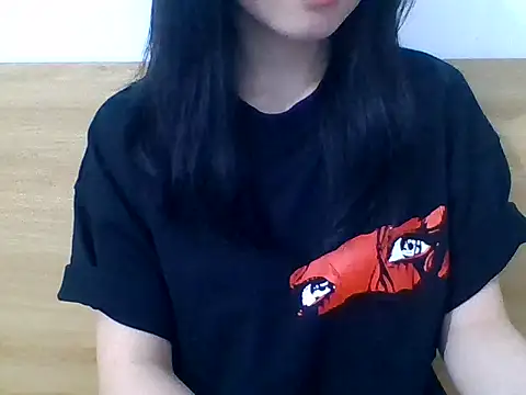 kiraa-007 live cam on StripChat