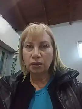 SexyMilf1211 live cam on StripChat